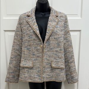 Cream and Gray Structured Blazer with Notched Lapels